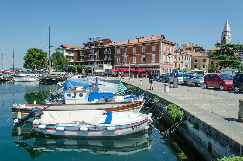 Apartments Old Isola In The Center Izola Εξωτερικό φωτογραφία